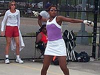 Tracy Davis, winner of the 2000 tournament regained her thrown in the Women's Open Competition.