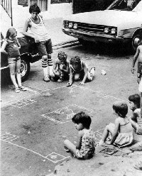 Kids playing deadbox in Philadelphia, PA